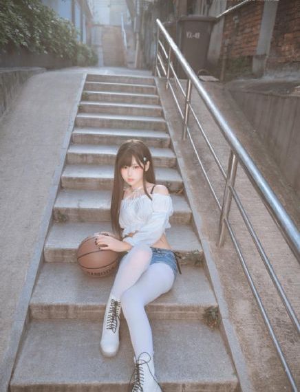 小姨的秘密免费观看全集电视剧_4K电影完整版在线观看